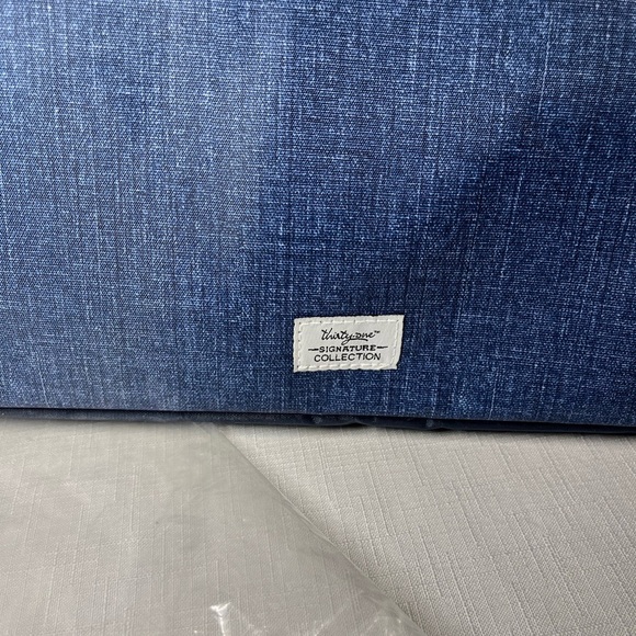 Thirty-One Denim Blue Thermal Tote Bag. New. Perfect for summer - Picture 5 of 8